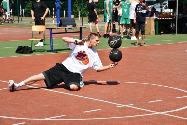 W Sulechowie odbył się pierwszy turniej koszykówki pn. ,,Sulechów Streetball 3x3''. W turnieju udział wzięło 31 drużyn