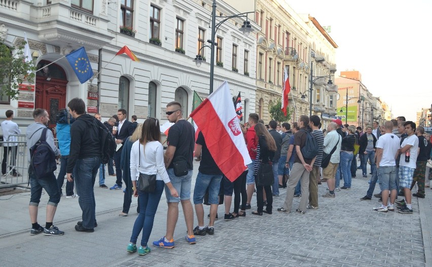 Narodowcy w Łodzi manifestowali na Piotrkowskiej