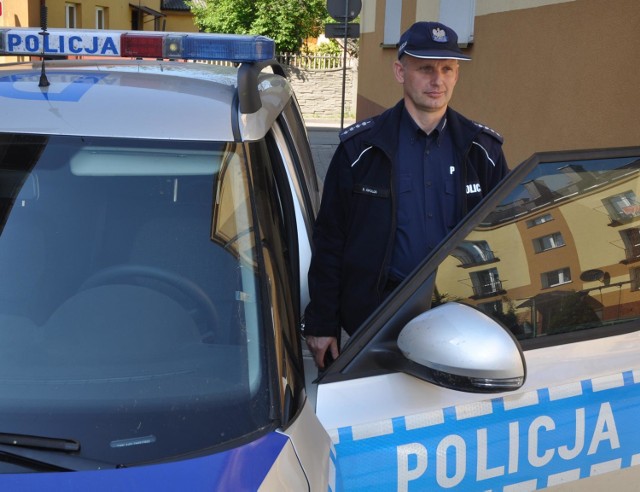 Asp. szt. Sławomir Okulus wstąpił do policji w 1999r.