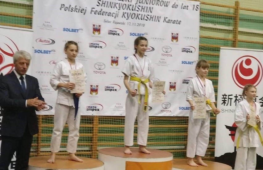 Grad medali karateków z Golubia Dobrzynia w Solcu Kujawskim [zdjęcia]