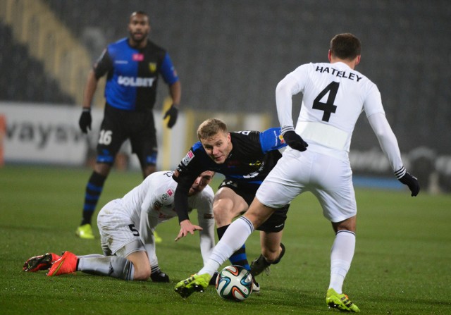 Rok temu, jeszcze w ekstraklasie, Śląsk wygrał w Bydgoszczy z Zawiszą 1:0. Teraz padł wynik 0:0