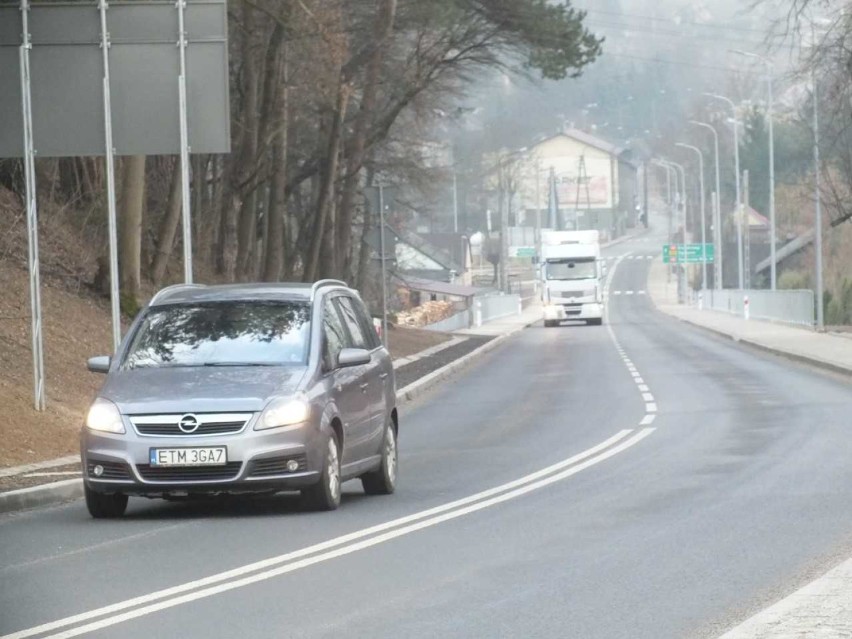 Zakończono rozbudowę drogi wojewódzkiej nr 726 w Inowłodzu