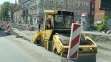 W Chorzowie remontują ulice 3 Maja i Hajducką. Trwają roboty drogowe w mieście. Przebudowana jest droga oraz torowiska