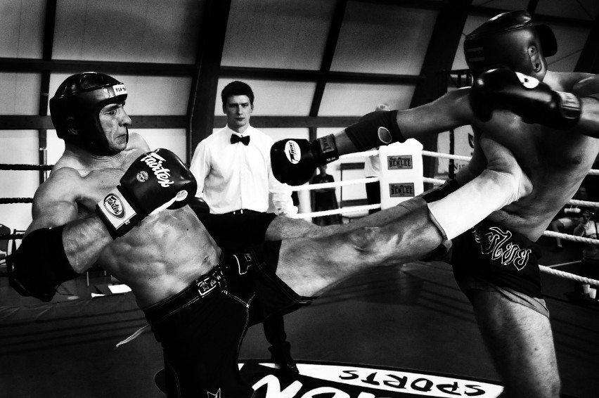 Muay Thai: brutalny sport, piękne zdjęcia