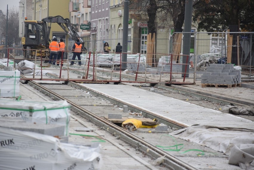 Przebudowa ulic: Chrobrego i Mieszka I trwa od maja 2020 r.