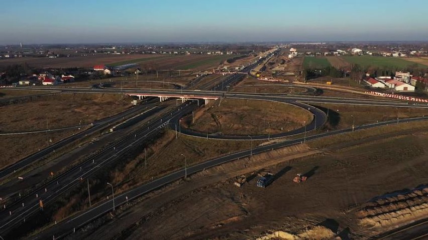 Budowa A1 pod Piotrkowem: nie będzie już gigantycznego ronda...