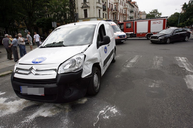 Legnica: Wypadek na Wojska Polskiego(ZDJĘCIA)