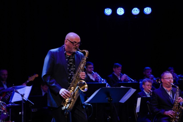 Adam Wendt ma na koncie współpracę z wybitnymi muzykami jazzowym niemal całego świata.