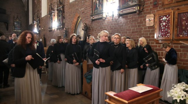 III Grudziądzkie Zaduszki Muzyczne  w Bazylice Kolegiackiej pod wezwaniem św. Mikołaja Biskupa w Grudziądzu