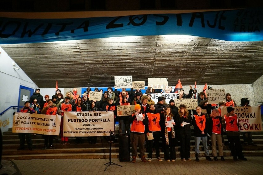 W grudniu głośno było o strajkach studenckich w budynku DS...