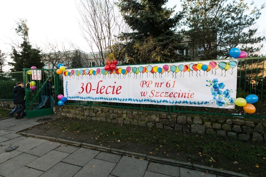 30 lat PP nr 61 w Szczecinie. Świętuje kadra, dzieci również! [ZDJĘCIA]