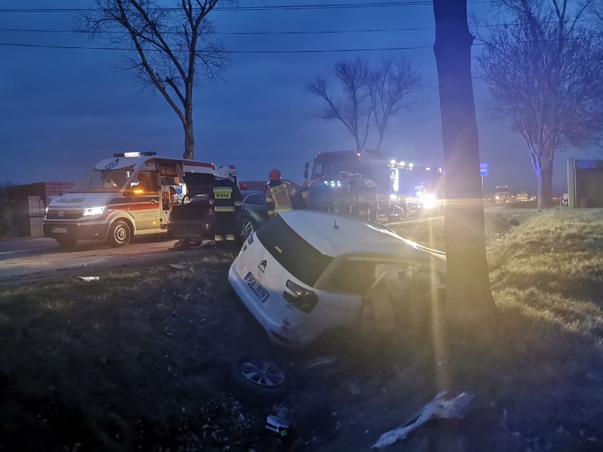 Wypadek w pobliżu Kajzerki na DK33. Ruch odbywa się wahadłowo [FOTO]