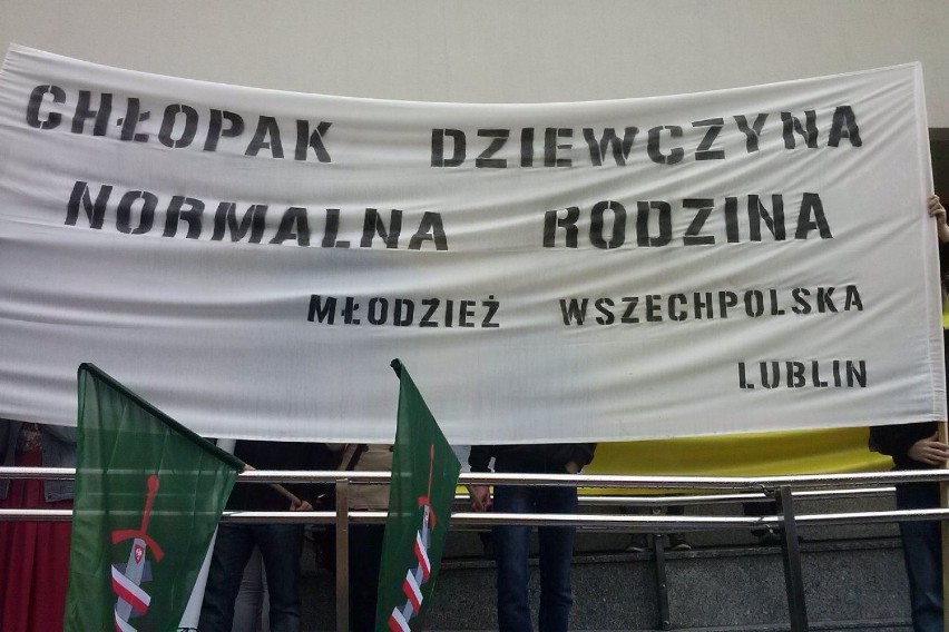 Jedną z wielu organizacji, jakie brały udział w Marszu, była...