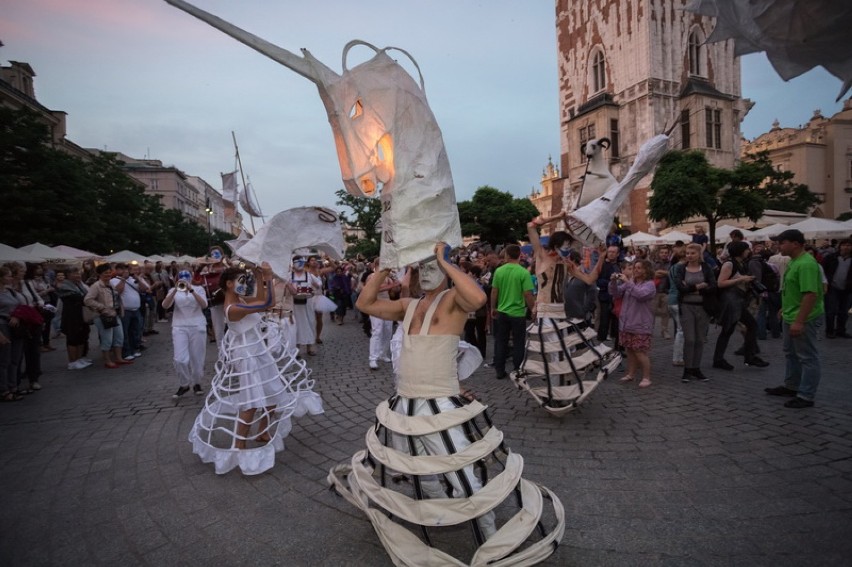 Ulica 27. Teatr wyszedł na ulice [ZDJĘCIA]