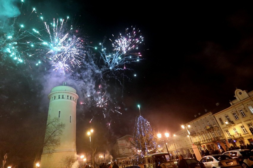 Sylwester 2018  - tak piotrkowianie przywitali Nowy Rok 2019