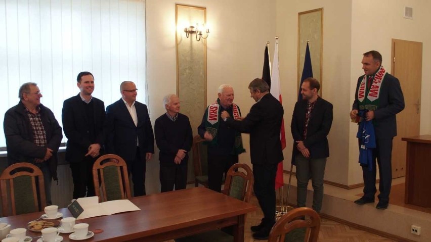 To wydarzenie bez precedensu. Wielki Śląsk podpisał umowę partnerską z Pogonią Syców