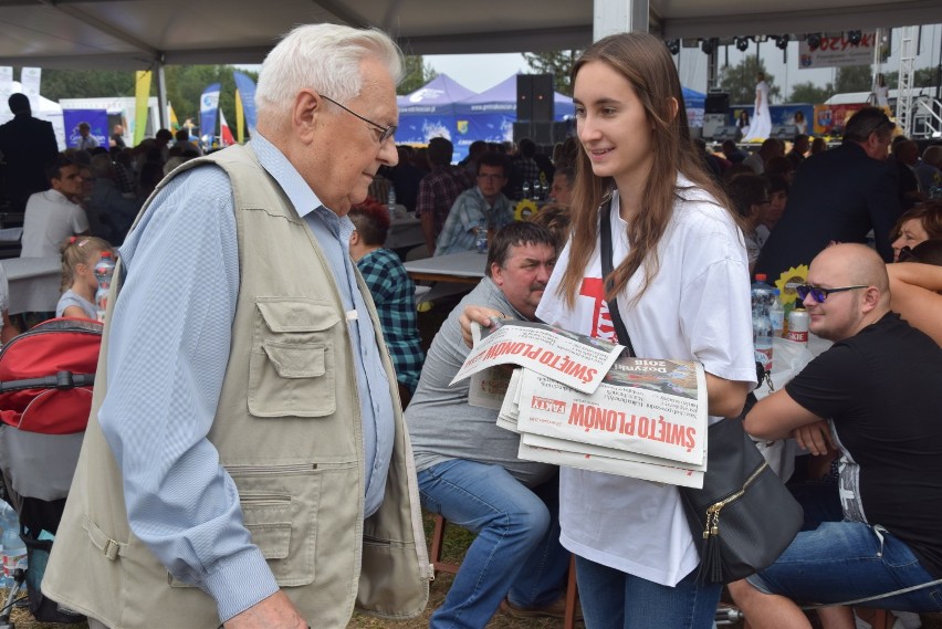 Rozdawaliśmy gazety podczas dożynek w Racocie