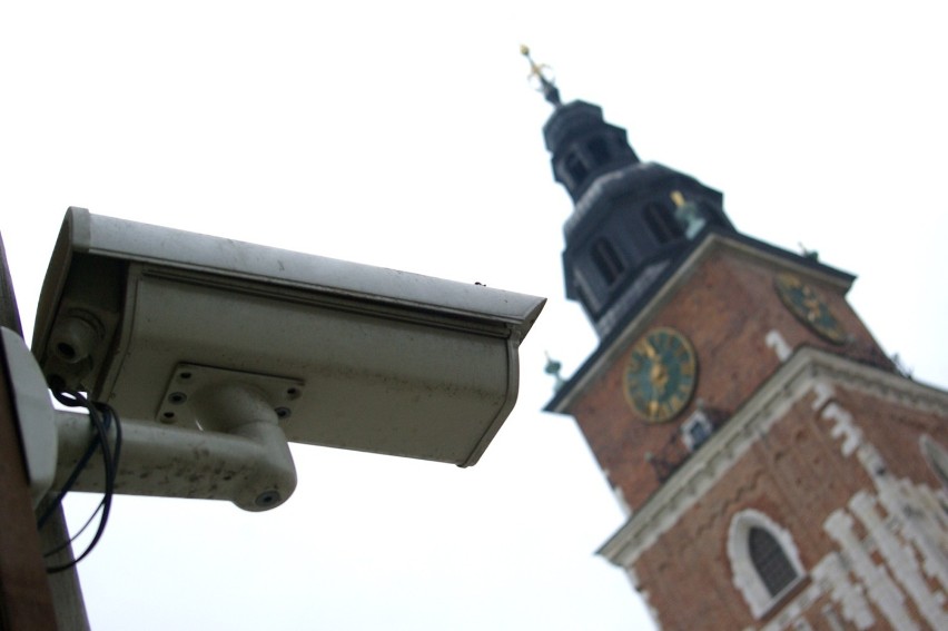 Kraków. Monitoring w 83 nowych lokalizacjach. Zobacz gdzie zamontują kamery [ZDJĘCIA]