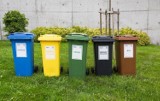 Kraków. Segregacja odpadów. Od 1 lipca trzeba dostosować kolor pojemnika do rodzaju odpadów