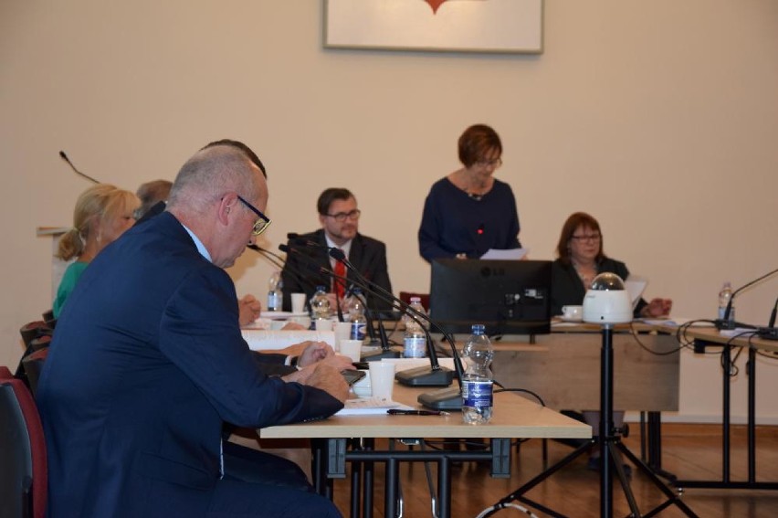 Ostatnia sesja Rady Miejskiej Chodzież kadencji 2014-2018.