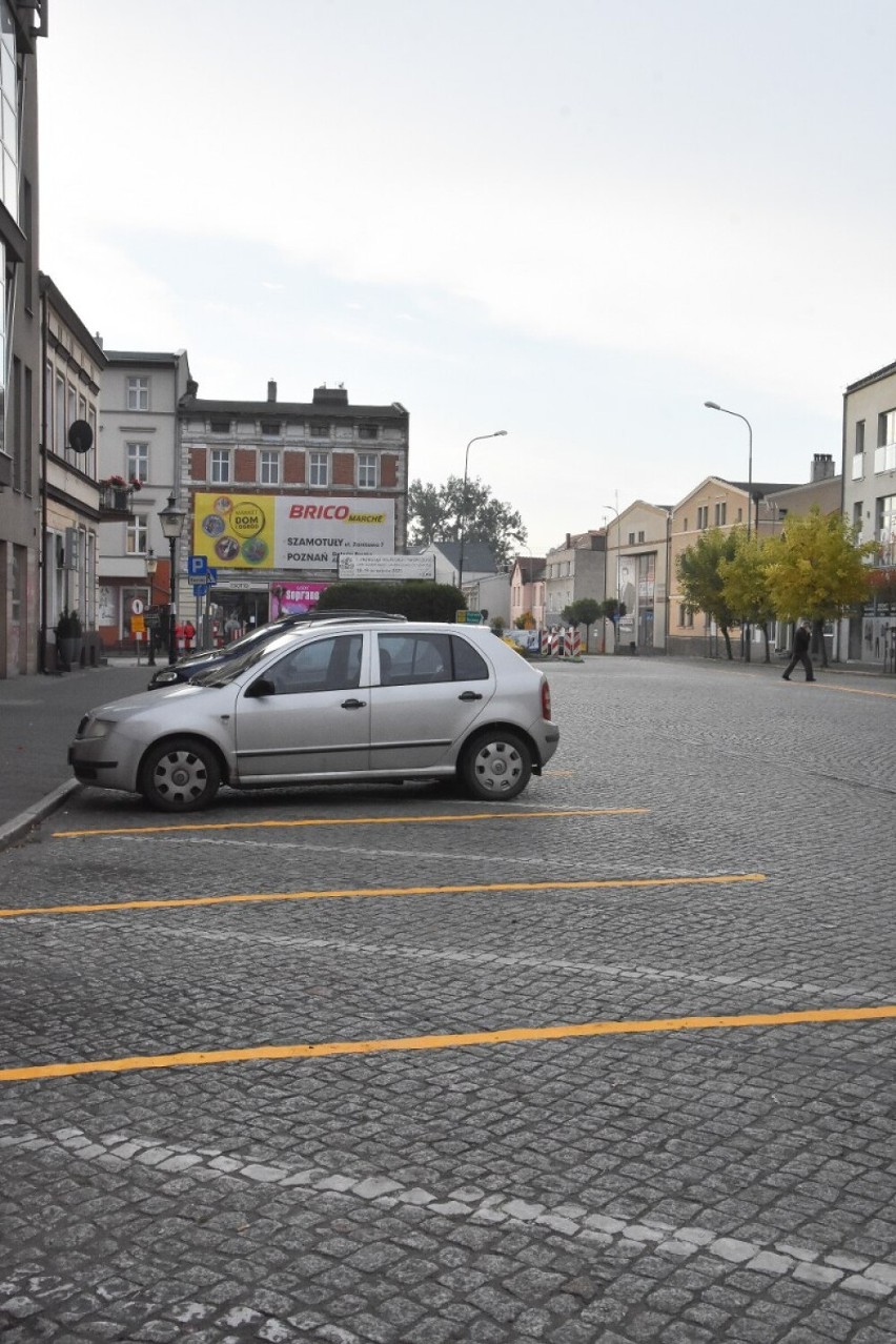 Szamotuły. Czy strefa płatnego parkowania w centrum miasta zostanie zawieszona?