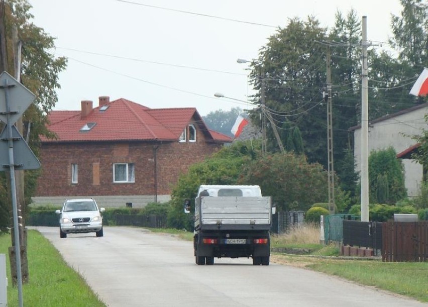 Na drodze do szkoły w Bobrku k. Chełmka jest bardzo niebepiecznie