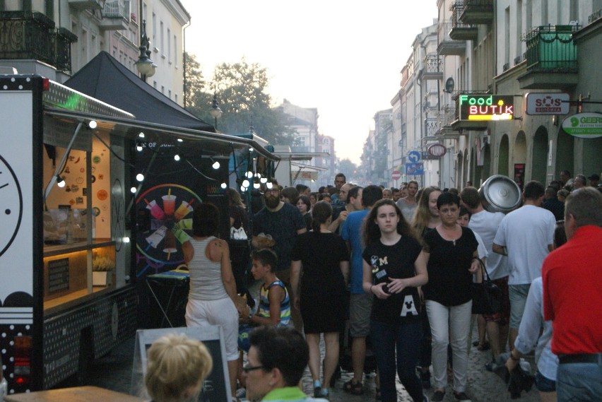 W Kaliszu trwa Food Truck Festiwal