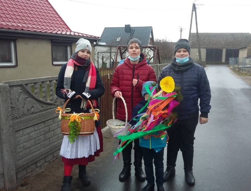 Z wielką dbałością pielęgnują lokalne tradycje