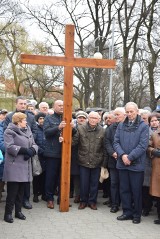 Droga krzyżowa w Kaliszu. Wierni rozpoczęli Wielki Post ZDJĘCIA