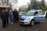 Komisariat Policji w Sadlinkach z nowym radiowozem