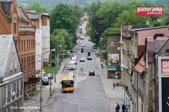 Wałbrzyski ZDKiUM wybrał ofertę firmy Eurovia w przetargu na przebudowę głównej arterii komunikacyjnej Sobięcina