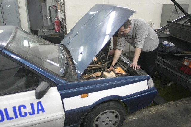 Polonez miał maks. 100 koni, za to czasem się psuł