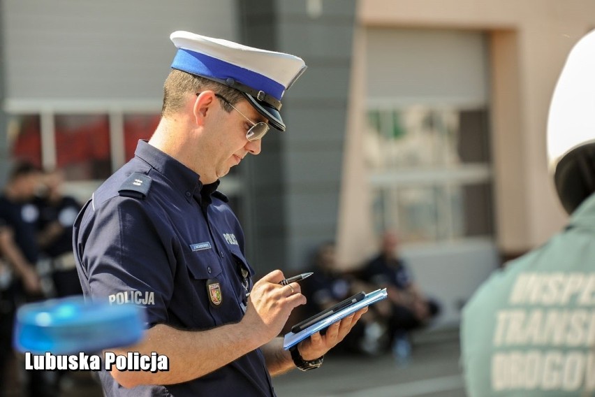 Policjanci musieli wykazać się wiedzą i umiejętnościami