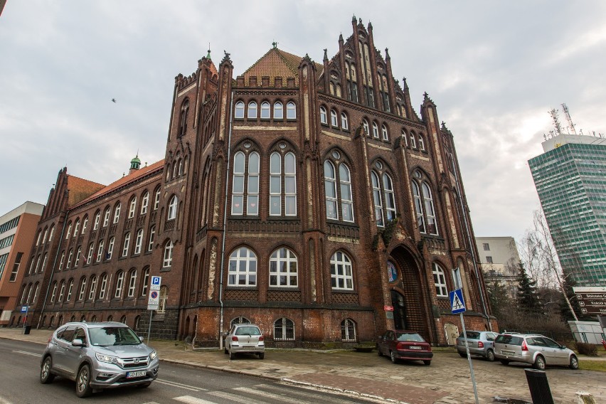 I Liceum Ogólnokształcące (I LO) w Gdańsku to szkoła z...
