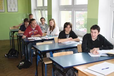 126 uczniów trzecich  klas Gimnazjum im. Jana Pawła II  w Kłobucku przystąpiło do egzaminów