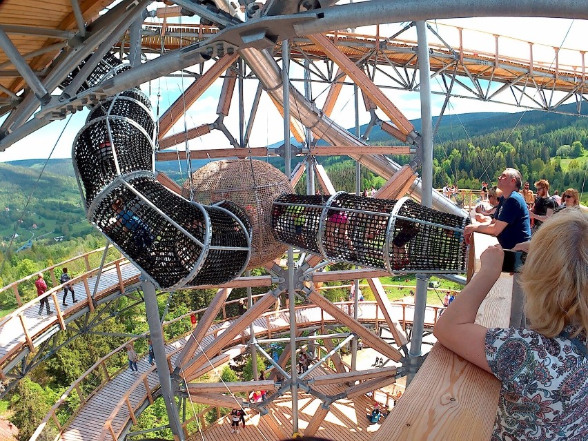 Sky Walk w Świeradowie-Zdroju - zobacz najnowszą atrakcję...