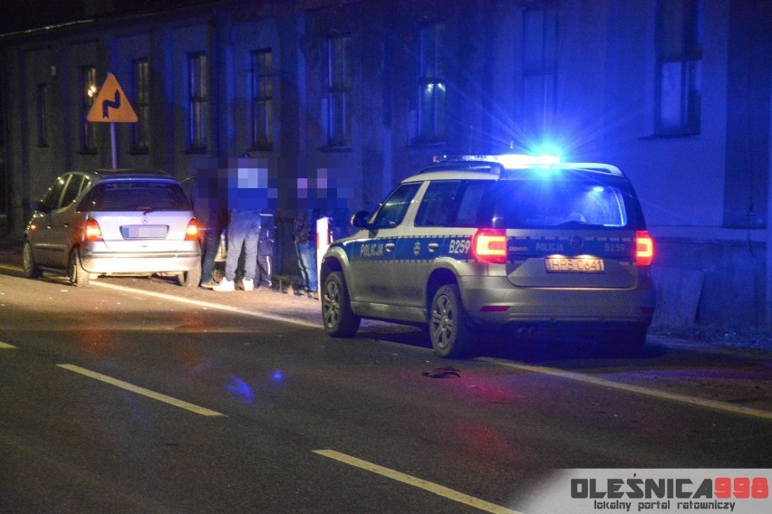 Kolizja dwóch pojazdów w Smardzowie i ucieczka kierowcy 