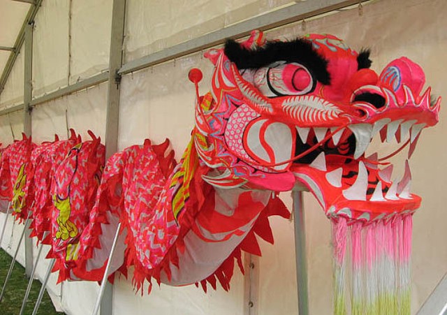 Tradycyjny chiński smok wykonany na Chinese Dragon Festival