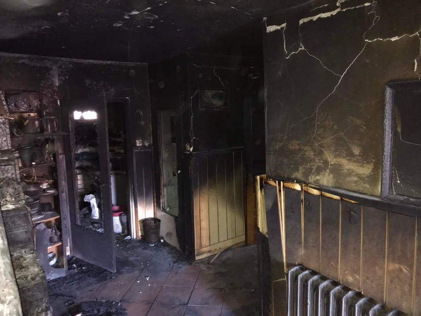 Pożar domu w Brzostowie. Rodzina potrzebuje pomocy