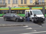 Poznań - Zderzenie dwóch aut na Grunwaldzkiej [ZDJĘCIA]