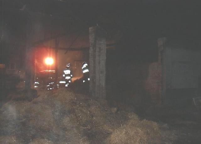 Spłonęły dwie stodoły [zdjęcia]