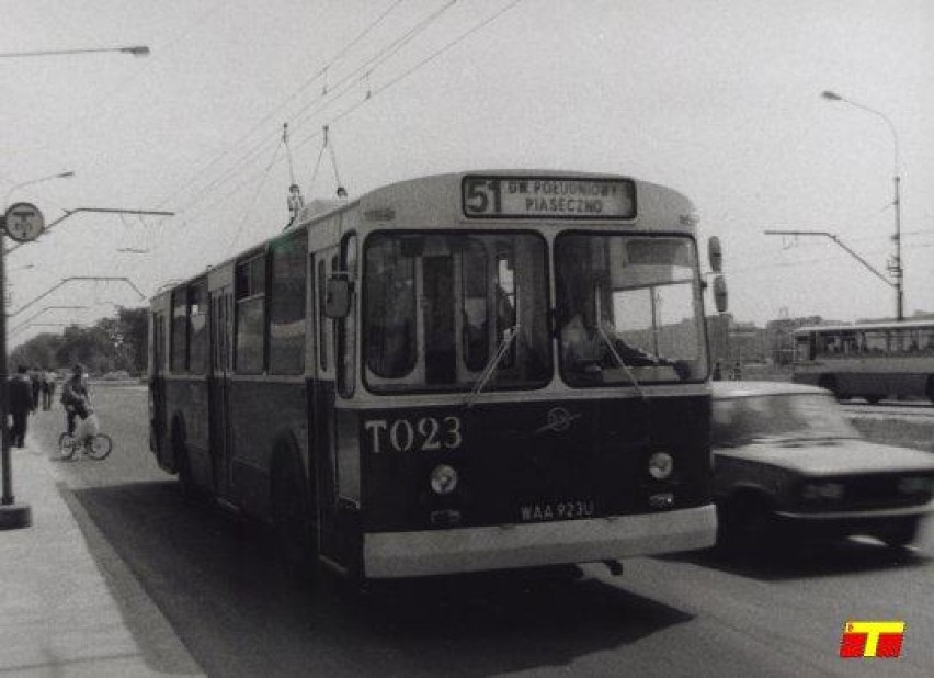 Stolica z lat 90. Pawilon Warszawa zbiera zdjęcia i nagrania...