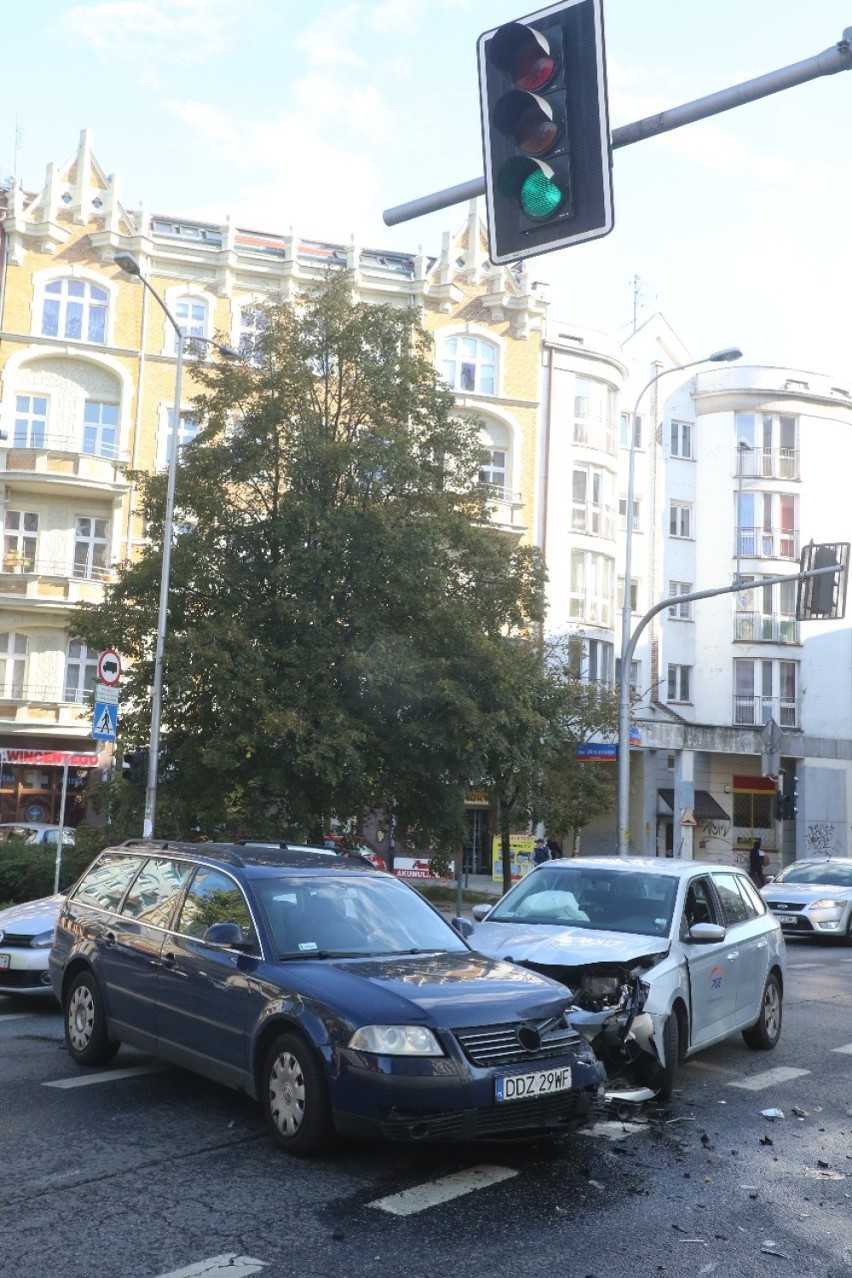 Wypadek na Krakowskiej. Torowisko było zablokowane