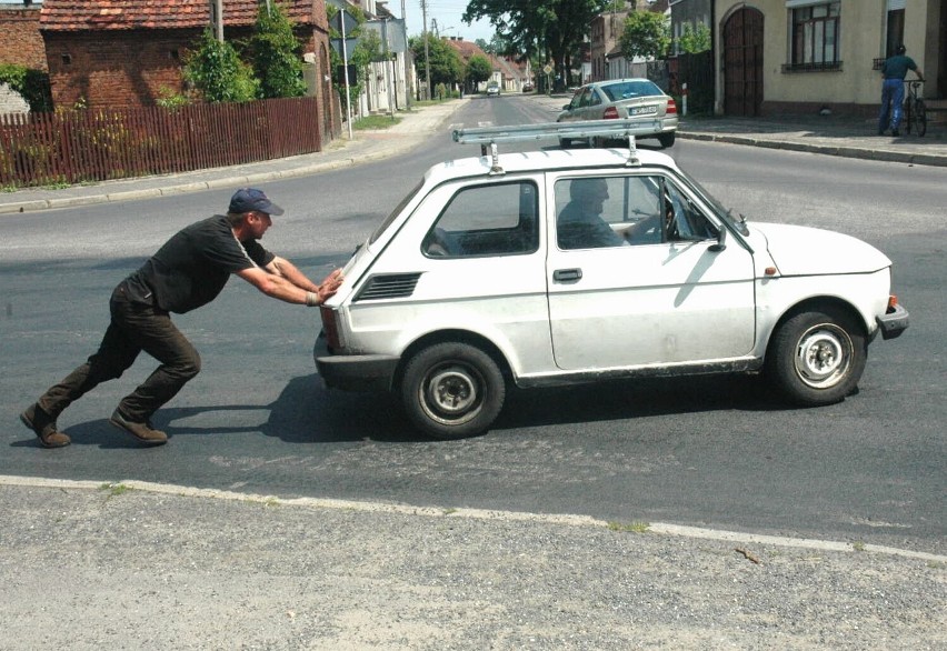 Może i fiat 126p nie zawsze odpalał za pierwszym razem, ale...