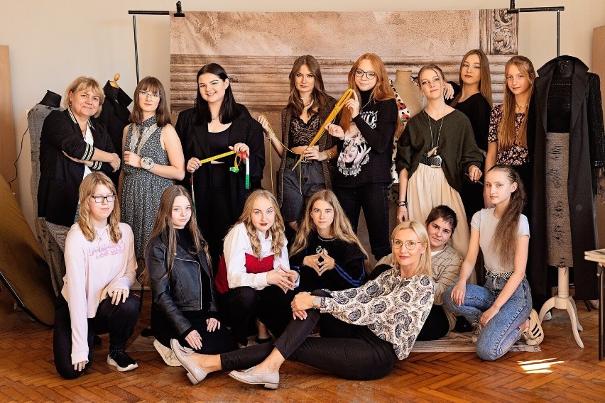 Sesja przyszłych stylistek z rydułtowskiej szkoły