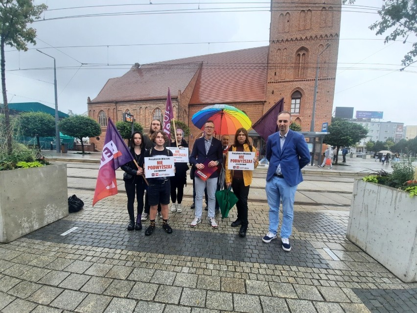 - Ja płacę za bilet ulgowy 1,5 zł. To cena optymalna na...