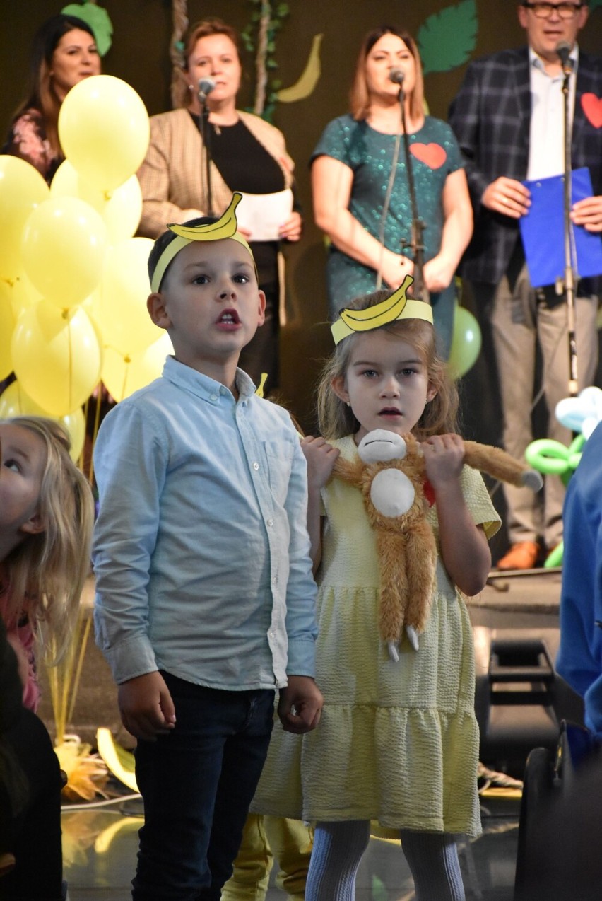 Nowy Staw. "Jak Oni Śpiewają" w Galerii Żuławskiej. Mieszkańcy wystąpili dla 4-letniego Dawidka