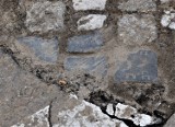 Podczas remontu pl. Karola Marcinkowskiego w Rogoźnie odkryto liczne fragmenty macew