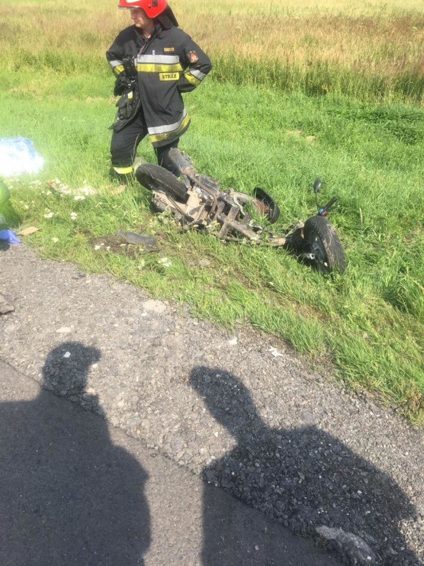 Tragiczny wypadek na DK 1 w Wikłowie. Zginął motorowerzysta