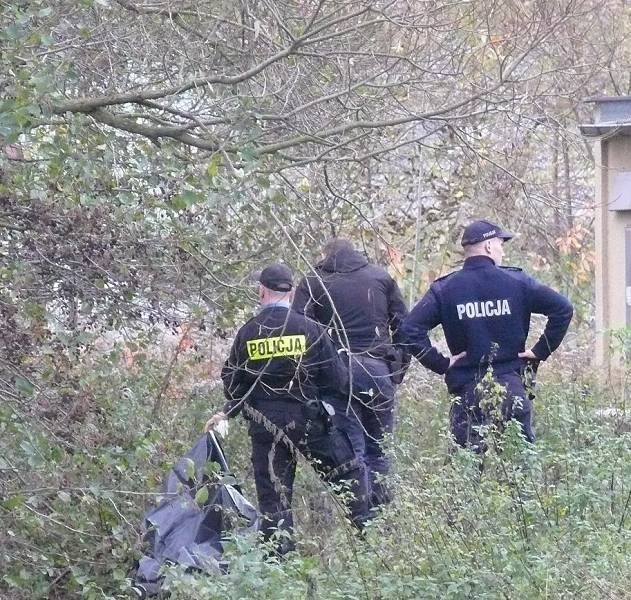 Ciało znaleziono w Szarce, w rejonie ulicy Koszykowej